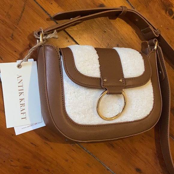 Antik Kraft 👜 Anthropologie Vegan Leather & Shearling Crossbody Flap Bag NWT - Picture 2 of 15